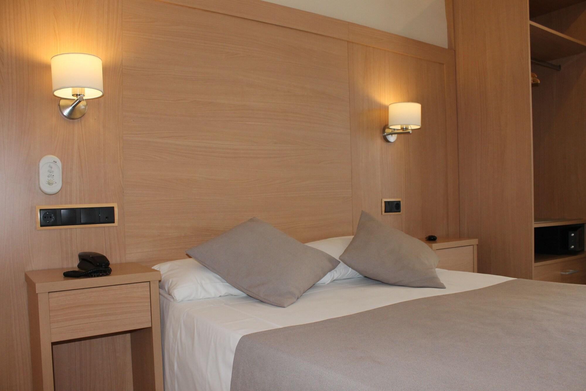 Hotel Canton Barcellona Esterno foto