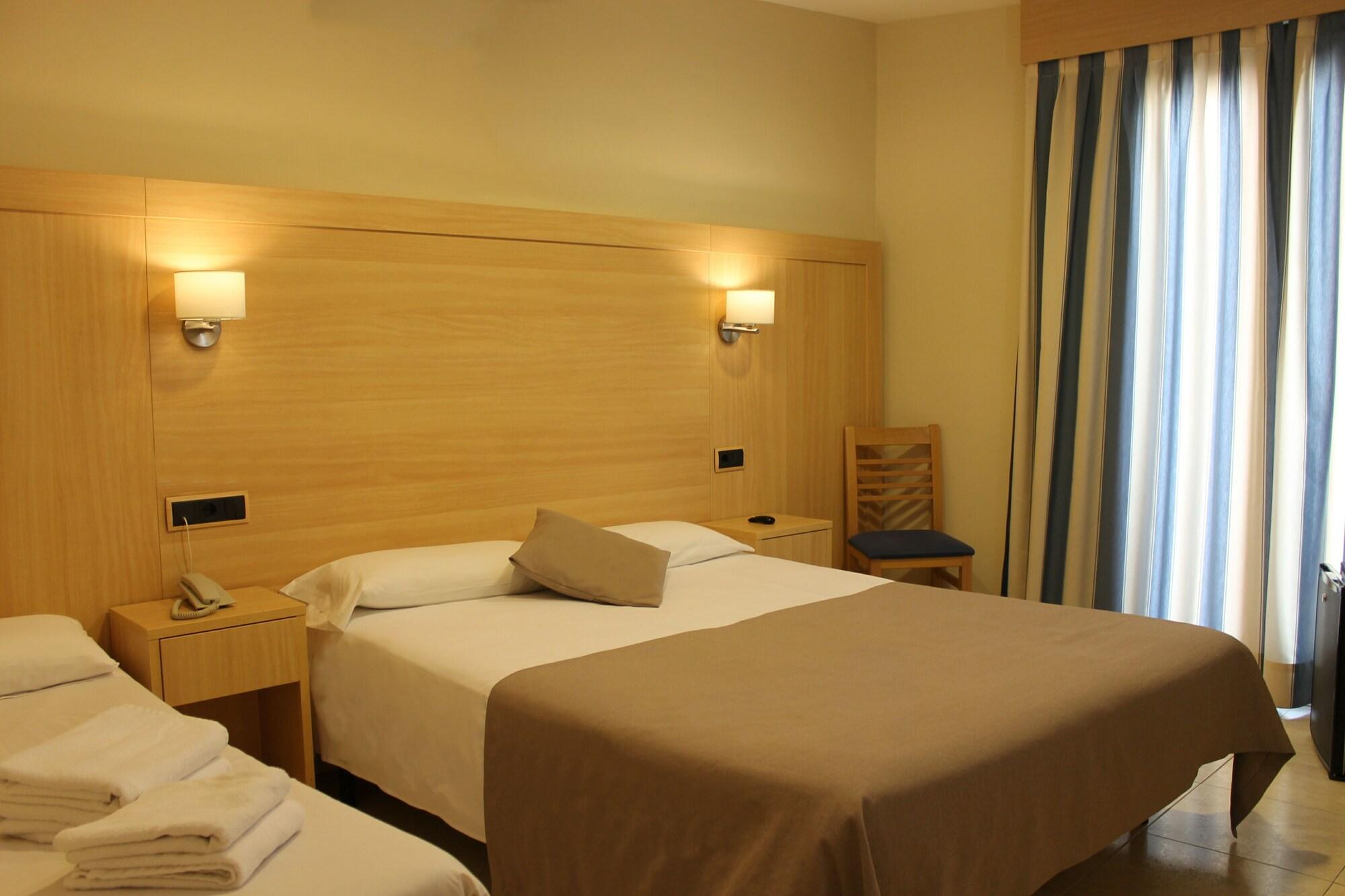 Hotel Canton Barcellona Esterno foto