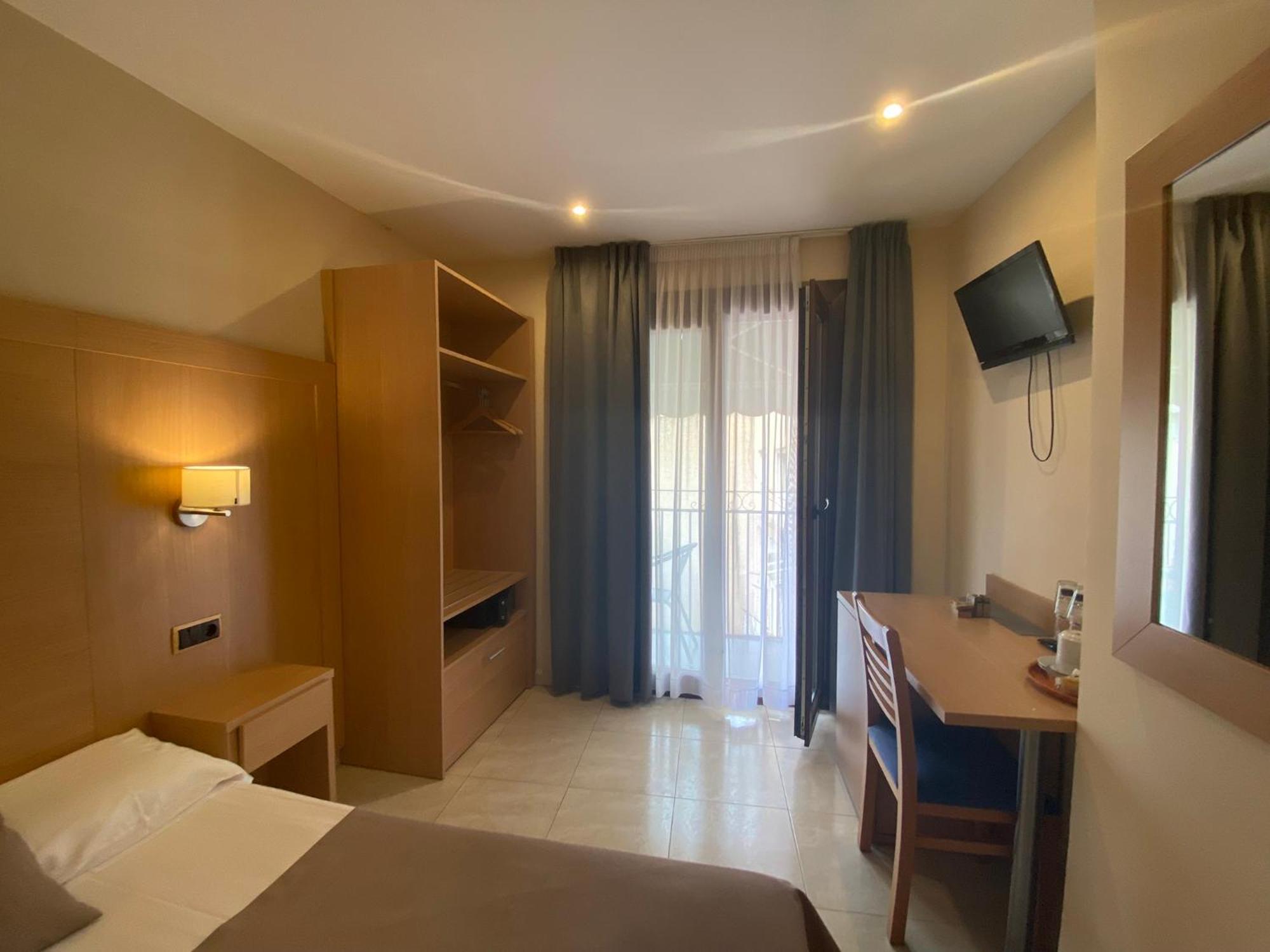 Hotel Canton Barcellona Esterno foto